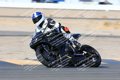 media/Jan-08-2022-SoCal Trackdays (Sat) [[1ec2777125]]/Turn 14 Outside (1050am)/